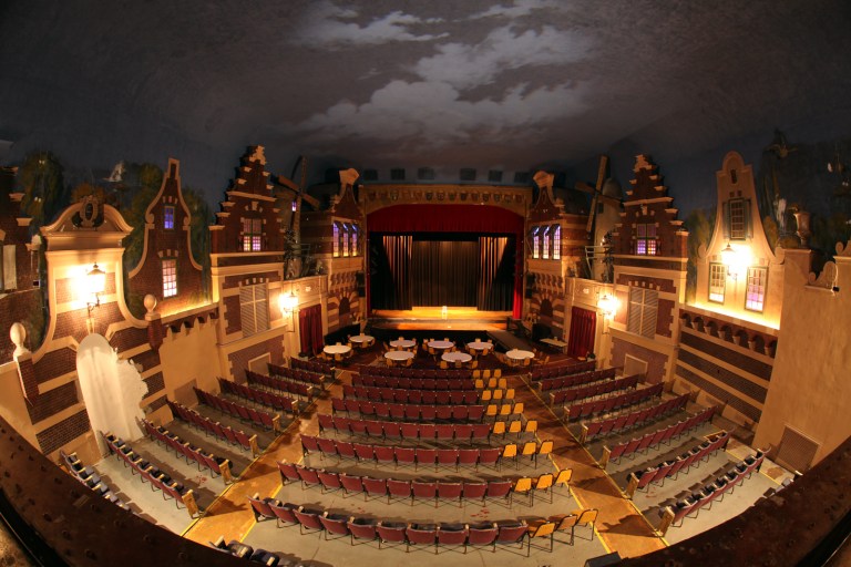 Best Historic Theatres in Ohio - The Holland Theater Bellefontaine
