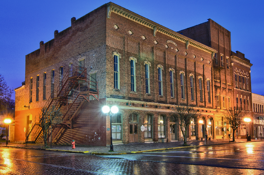 Best Historic Theatres in Ohio - Stuart's Opera House